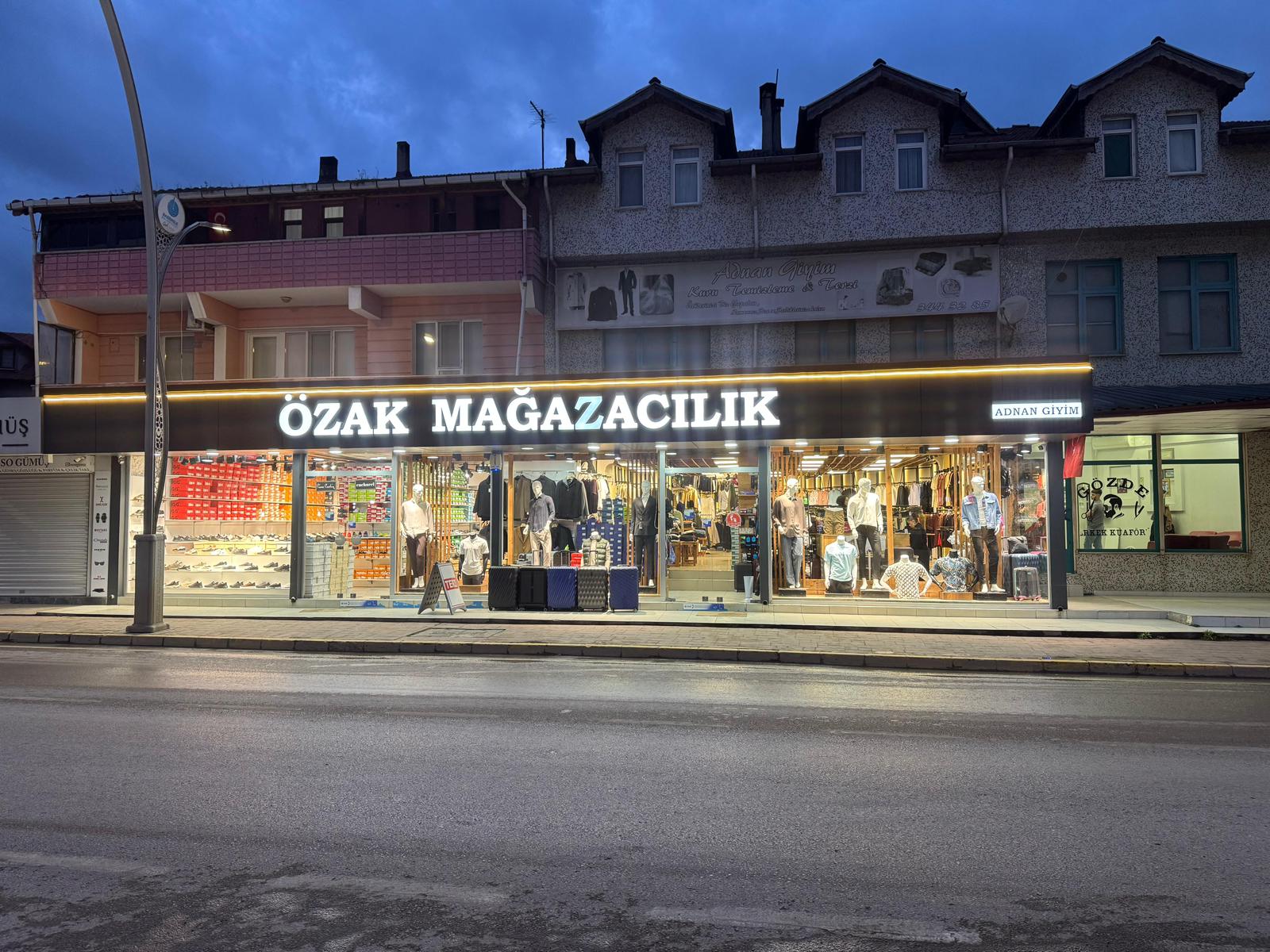 Özak Giyim'de Başiskele Kart Üyelerine Tüm Ürünlerde Geçerli %10 İndirim
