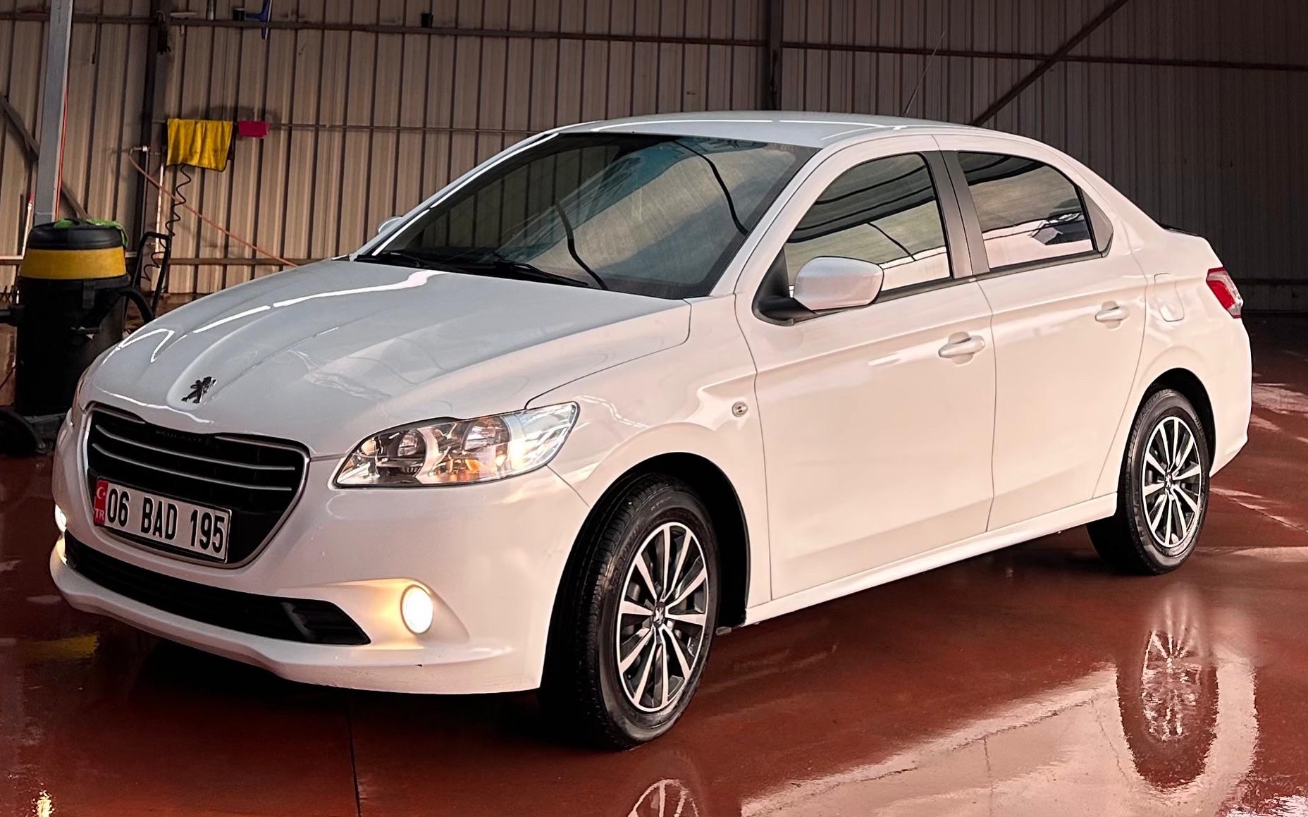 Başiskele Kart Üyelerine Özel Araç İç Dış Temizlik %50 İndirimli