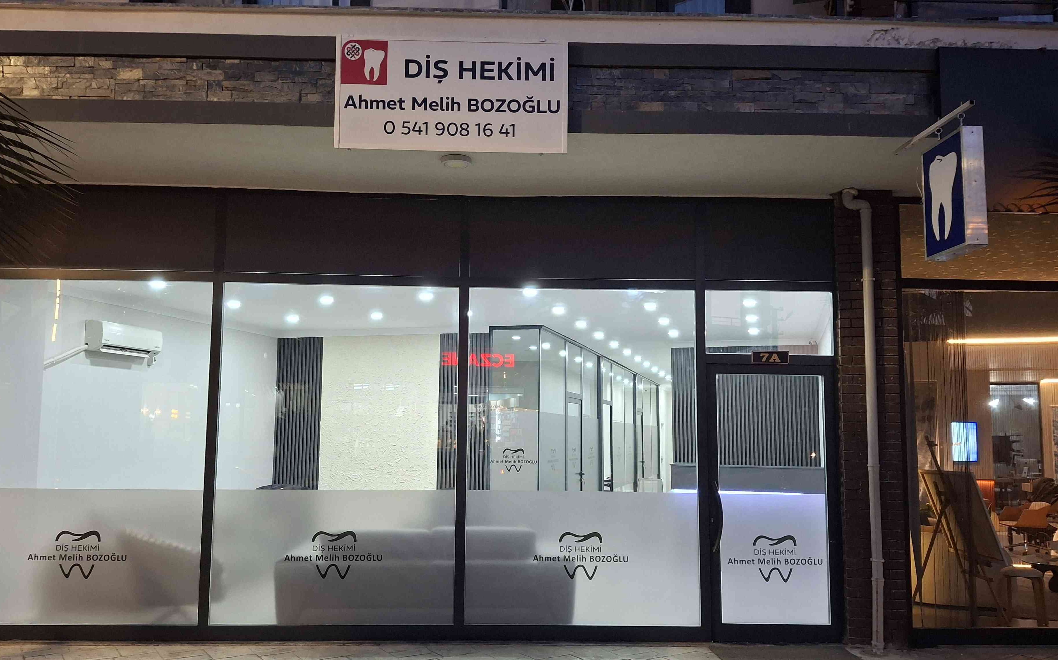 Diş Hekimi Ahmet Melih Bozoğlu Diş Kliniğinde Başiskele Kart Üyelerine Özel Tüm Tedavilerde %15 İndirim